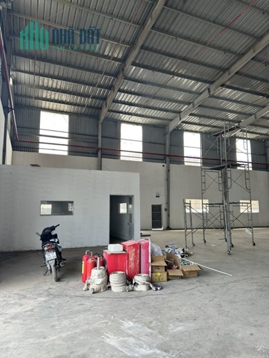 Cho thuê xưởng tại Vĩnh Tân 3700m2. Trạm điện 400kva. Chỉ 160tr/th. Lh; 0943936079.. 0968559905