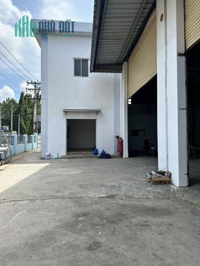 Cho thuê xưởng tại Vĩnh Tân 3700m2. Trạm điện 400kva. Chỉ 160tr/th. Lh; 0943936079.. 0968559905