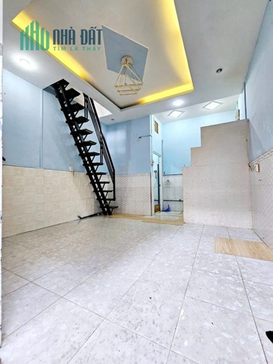 Nhà 2 tầng vị trí đẹp hẻm 154 Âu Dương Lân P3Q8. Giá 2,87 tỷ TL