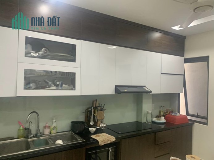 Thanh Máy Xịn - Bán gấp nhà Phố Yên Lãng 10,3 tỷ, 55mx5T - Ô tô vào - KD tốt