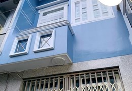 Căn góc 2 tầng sát đường Lưu Hữu Phước P15Q8 - Giá : 2.4 Tỷ