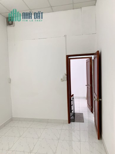 Căn góc 2 tầng sát đường Lưu Hữu Phước P15Q8 - Giá : 2.4 Tỷ