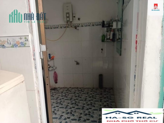 BÁN NHÀ TRỆT 2 PN_ TẶNG 87 M2 ĐẤT NGAY TRƯỜNG NGUYỄN VĂN BANH,TRƯỜNG THỌ,THỦ ĐỨC_ HẺM 6 m_ 3 TỶ X