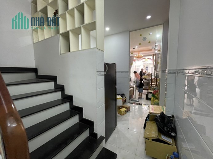 Bán nhà 5 tầng ,Dạ Nam, phường 3 , Quận 8 giá chỉ 5,2
 tỷ
