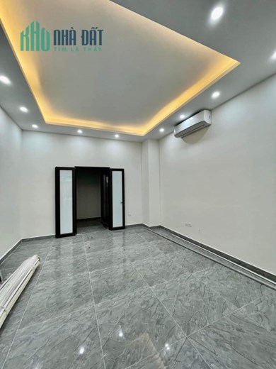 nhà MP hoàng ngân cầu giấy 2 thoáng vỉ hè kinh doanh 91m 39 tỷ 6 tầng