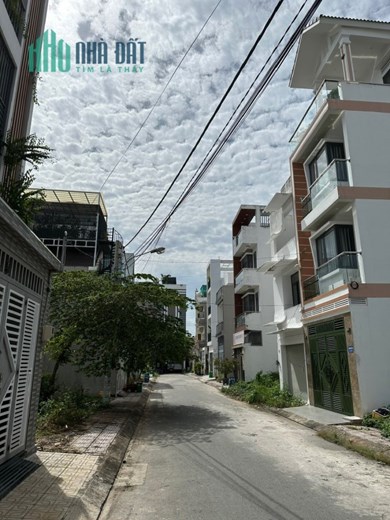 Lô đất hẻm 568 lê văn việt diện tích 63m giá tốt vị trí đẹp