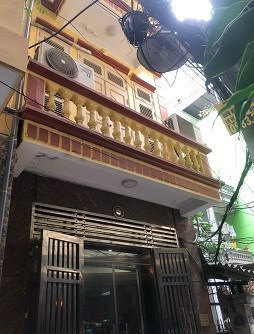 BÁN NHÀ NGUYỄN VĂN HUYÊN – Ô TÔ QUA NHÀ – KINH DOANH ĐỈNH, 4T x 51M2, NHỈNH 7 TỶ
