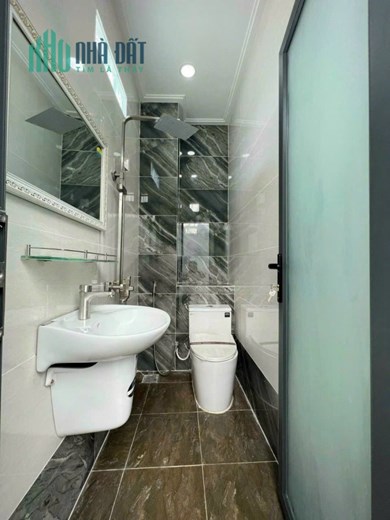 6 TỶ - 77m2  CẮT LỖ LẦN 3  KHU NHÀ ĐẸP-KHANG TRANG- VIP NHẤT LINH TRUNG