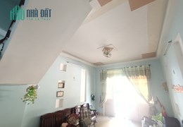 BÁN ĐẤT TẶNG NHÀ 2 TẦNG, MT SÁT BIỂN PHẠM VĂN ĐỒNG, 68M2 CHỈ 5.7 TỶ