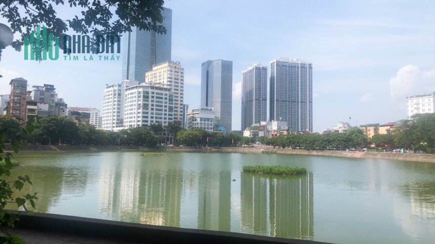 Cho thuê nhà nguyên căn mặt hồ NGỌC KHÁNH, BA ĐÌNH 45m2 5t giá 30 triệu. KINH DOANH CAFÉ, VĂN