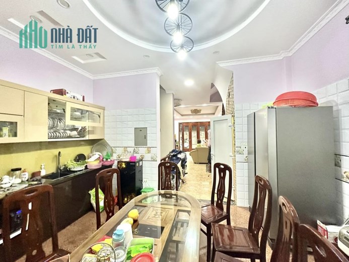 Nhà Mặt Phố Nguyễn Khoái, 74m2, 4T, MT4.7m, 10.5 Tỷ, Ô Tô, KD, 0977097287
