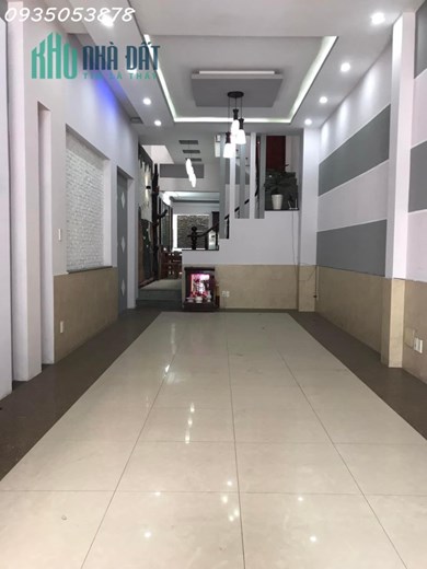 Bán Nhà Mặt Tiền Tân Phú, Ngay Chợ Tân Hương, 3 Tầng ,84m2, Kinh Doanh Tốt
