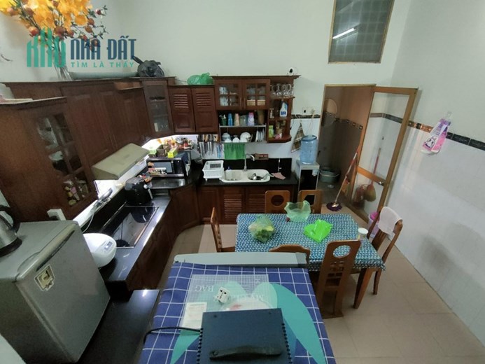 Bán Nhà 4 Tầng, Hẻm Vip Kinh Doanh, Huỳnh Thiện Lộc Tân Phú, Chủ Ngộp Có Giá TốT Cho Khách Thích.