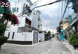 Bán nhà ở ngay Lã Xuân Oai P.Tăng Nhơn Phú A 128m sàn 4 pn khu phân lô