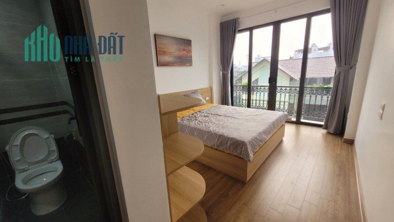 Bán nhà Nguyễn Văn Linh,Long Biên 48m2 ,6 tầng ,nhà full nội thất ,ngõ oto giá nhỉnh 5 tỷ