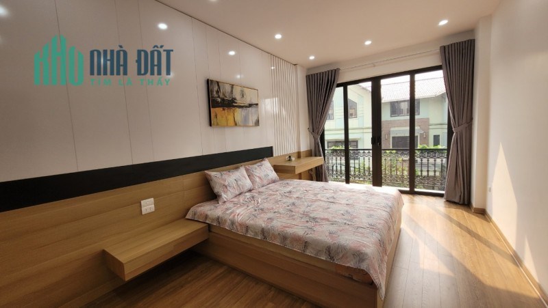 Bán nhà Nguyễn Văn Linh,Long Biên 48m2 ,6 tầng ,nhà full nội thất ,ngõ oto giá nhỉnh 5 tỷ