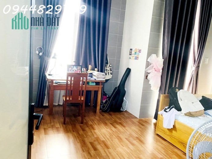 NHÀ 3 TẦNG, 2 MẶT THOÁNG đường PHAN BÁ PHIẾN, SƠN TRÀ, ĐÀ NẴNG - NỞ HẬU, MỚI ĐẸP VÀO Ở NGAY, GIÁ 3