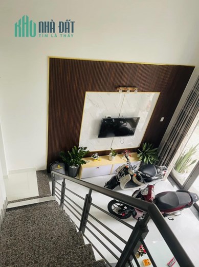 .Nhà Điện Biên Phủ ngay Siêu Thị, kiệt rộng, 61m2, 2 tầng, đẹp nhỉnh 2 tỷ