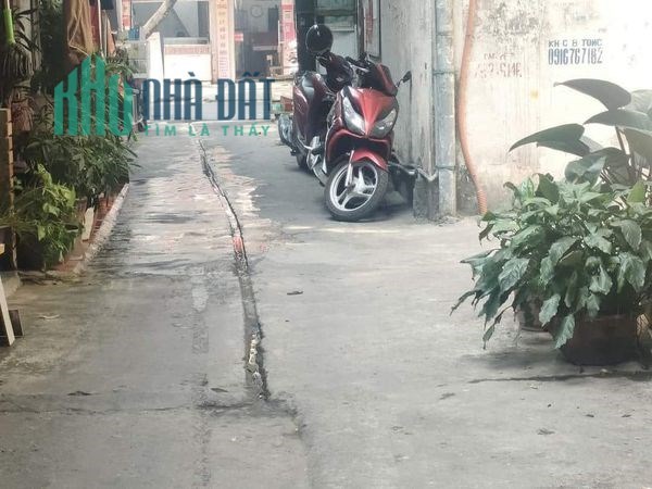 Bán nhà tại Thành Công, Ba Đình - Ô tô đỗ cửa, 10m ra phố