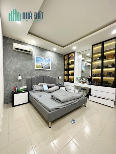 SIÊU PHẨM- VILLA 2 TẦNG - ĐIỆN BIÊN PHỦ GIÁP Q1 - DT 68M2-Ngang lớn 5m - GIÁ CHỈ 7 TỶx