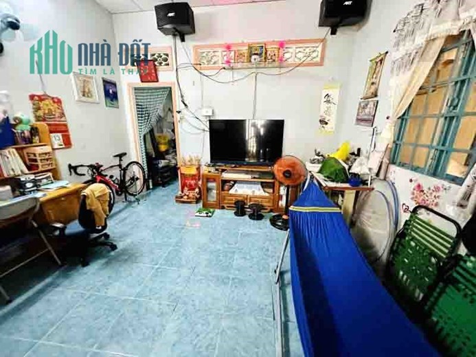 Bán Nhà Gần Chợ Thủ Đức, Linh Đông Thủ Đức, 80m2, 1 Căn Ra Mặt Tiền Chỉ 4.1 Tỷ Vào Ở Ngay