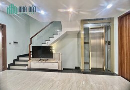 🔥 BÁN TOÀ NHÀ 5 TẦNG MẶT TIỀN ĐƯỜNG XÔ VIẾT NGHỆ TĨNH VỪA Ở VỪA KINH DOANH - CÓ THANG MÁY