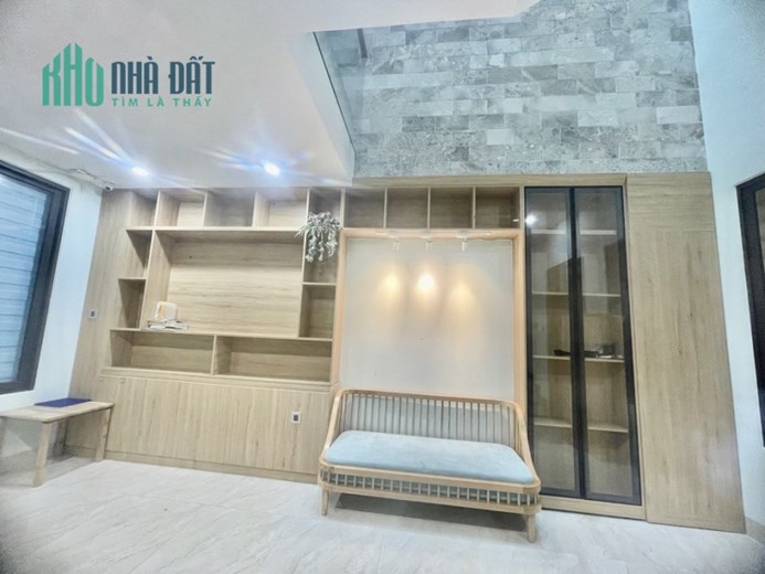🔥 BÁN TOÀ NHÀ 5 TẦNG MẶT TIỀN ĐƯỜNG XÔ VIẾT NGHỆ TĨNH VỪA Ở VỪA KINH DOANH - CÓ THANG MÁY