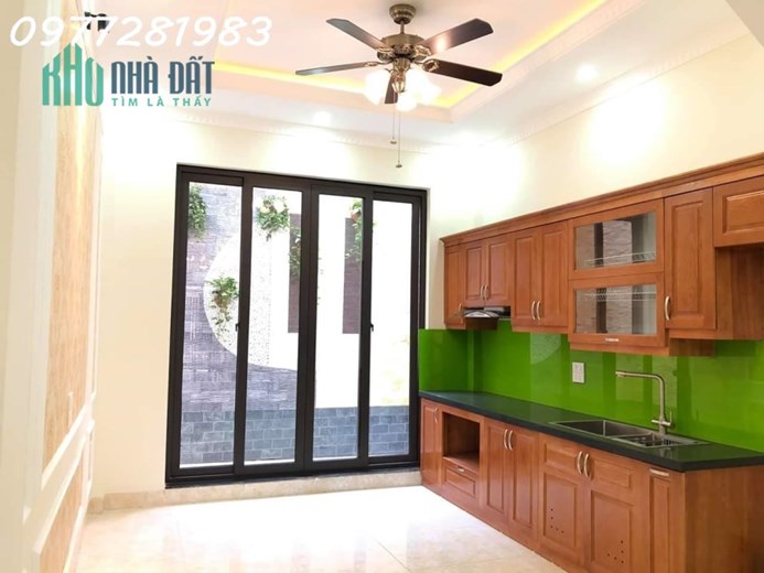 BÁN GẤP NHÀ 5 TẦNG PHƯƠNG CANH, 3PN, GIÁ 3.25 TỶ
