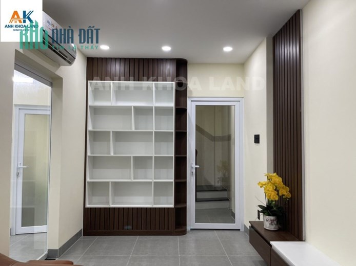 7.5 TỶ HÀNG HIẾM NHÀ 1 TRỆT 1 LỬNG 2 LẦU NGAY ĐƯỜNG 6, LINH CHIỂU