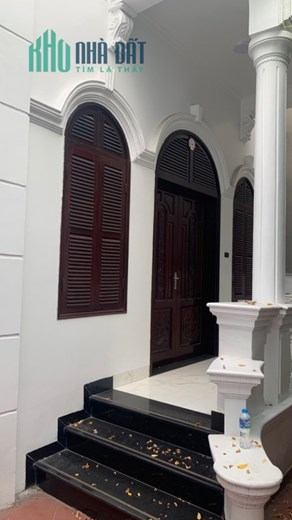 Bán nhà đẹp ở luôn Xã Đàn 40m2 x 5T, 2 thoáng trước sau, view hồ, nhỉnh 4 tỷ