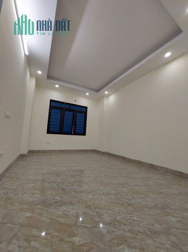 Bán nhà Tôn Đức Thắng 35m2 4 tầng, ngõ nông, gần phố, 2 thoáng, nhỉnh 4 tỷ