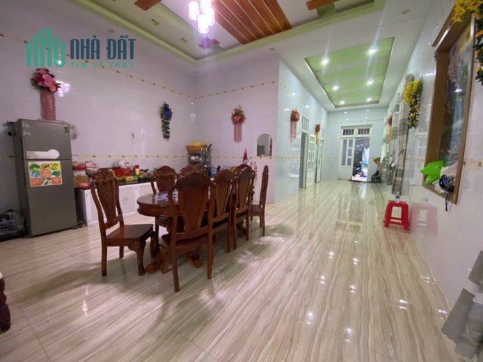 Bán nhà Gò Vấp, hẻm 80 Dương Quảng Hàm, 64m2, oto ngủ trong nhà dưới 6 tỷ