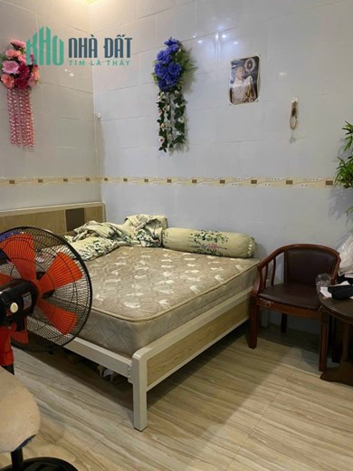 Bán nhà Gò Vấp, hẻm 80 Dương Quảng Hàm, 64m2, oto ngủ trong nhà dưới 6 tỷ