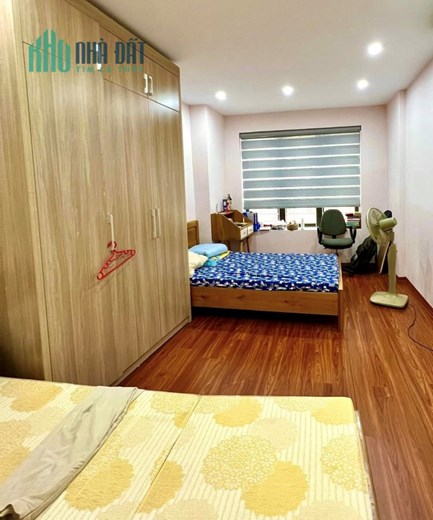 Bán nhà Đường LÁNG – NGÃ TƯ SỞ, diện tích 38m2, giá 5 tỷ.
