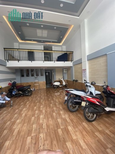 Bán nhà ngay Quận 10 - HXH 7 Chỗ - 18PN có Thang máy - HĐT 50tr/tháng - Chỉ 17 Tỷ 5 TL