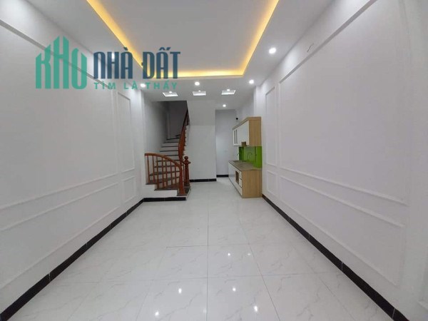 Bán nhà Lô góc 32mx5Tx3PN~3.6 tỷ. Đối diện HV Công nghệ Bưu Chính Viễn Thông