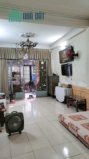 Bán nhà HXH Hoàng Văn Thụ ngay Cộng Hoà - Lê Văn Sỹ, DT: 4x18m, 2 Tầng, giá 9.3 tỷ.