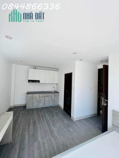 Lô góc mặt phố Thanh Xuân, 8 tầng thang máy, apartment 22 phòng, dòng tiền 130 triệu/ tháng