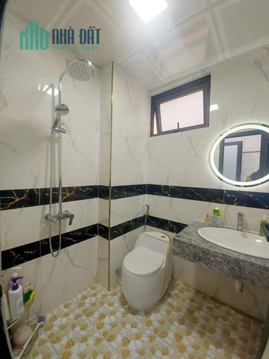 Nhà mới 7 tầng thang máy Vương Thừa Vũ 40m2 lô góc ngõ ô tô thông giá giảm sâu 7.9 tỷ