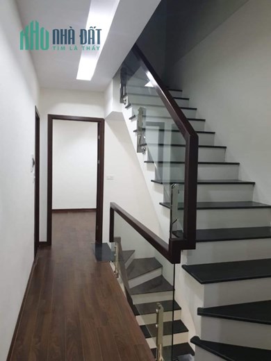 Bán nhà gần cầu Chương Dương - 45 m - 4 tầng - 3 tỷ xx.