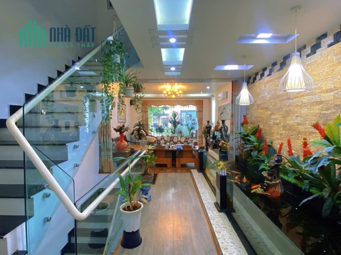 Chủ nhà nhờ bán nhà Làng Việt kiều Châu Âu quận Hà Đông 80m2 nhà 4 tầng giá 17 tỷ