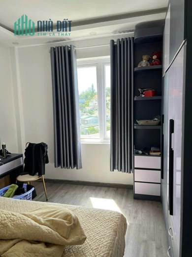 Bán nhà Gò Vấp, nhình 5 tỷ, hẻm 300 nguyễn thái sơn, 54m2 3phong, hẻm thông thoáng