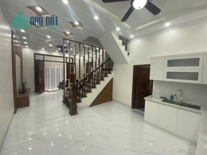 Nhà mới đẹp Vương Thừa Vũ 63m2  ngõ 164 lô góc 3  thoáng gần ô tô giá  7.25 tỷ