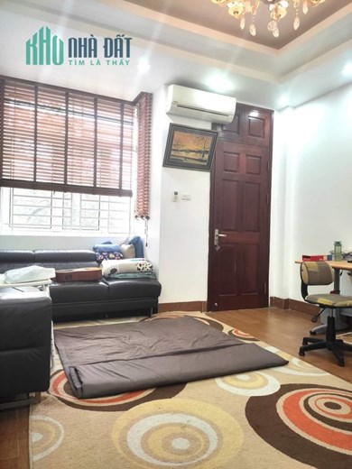 Bán nhà liền kề Làng Việt Kiều Châu Âu quận Hà Đông 80m2 tầng 4 giá 16 tỷ