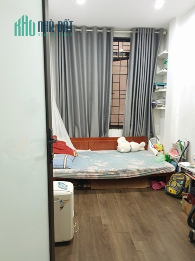 Cực hiếm bán nhà Bùi Xương Trạch 30m 3 tầng 2 ngủ mặt tiền thoáng nhà đẹp ở ngay chỉ 3.3 tỷ lh