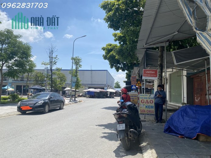 cắt lỗ 500 triệu lô đất tại đài phun nước phố chợ lương sơn, trục chính kinh doanh sầm uất nhất
