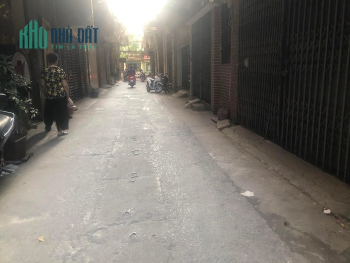 Ngân hàng siết bán nhà mặt phố gần bưu điện Hà Đông 47m2 nhà 5 tầng. Giá nhỉnh 5 tỷ