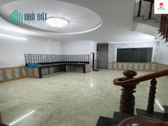 Bán nhà đường Bưng Ông Thoàn, Phú Hữu, Quận 9 - 88 m2 đất _ HXT vào nhà_ 1 trệt 2 lầu_ Chỉ 5 tỷ X