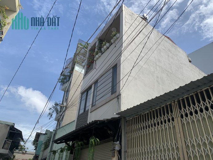 NHÀ HẺM 8M LUỸ BÁN BÍCH, TÂN PHÚ - DT 4.1x17 SỔ A4 -  8TR/ THÁNG - CHỈ NHỈNH 4 TỶ
