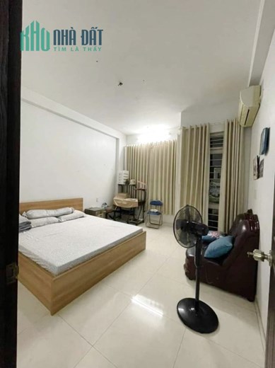 Nhà bán 2 Tầng hẻm 154 Âu Dương Lân P3Q8 - Giá : 4.8 Tỷ